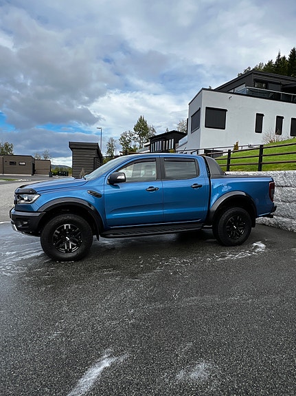 Ford Ranger Raptor 6 of 26