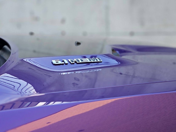 Dodge Challenger 14 of 30