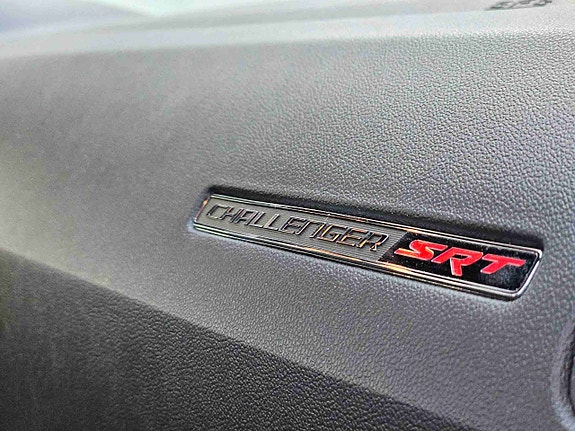 Dodge Challenger 23 of 30