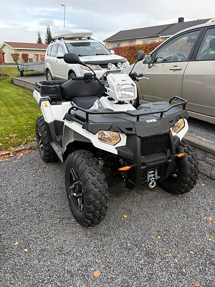 Polaris Sportsman X2 570 3 of 8