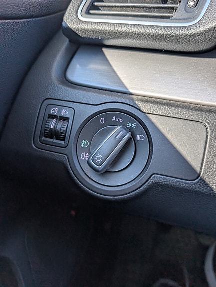Volkswagen Passat 17 of 21
