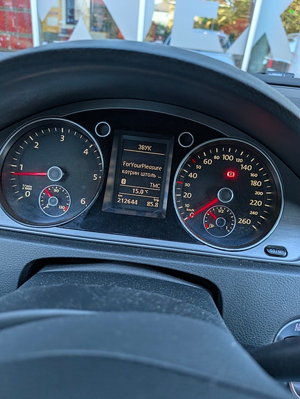 Volkswagen Passat 11 of 21