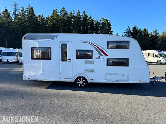 Bürstner Premio Plus 510 TK 3 of 27