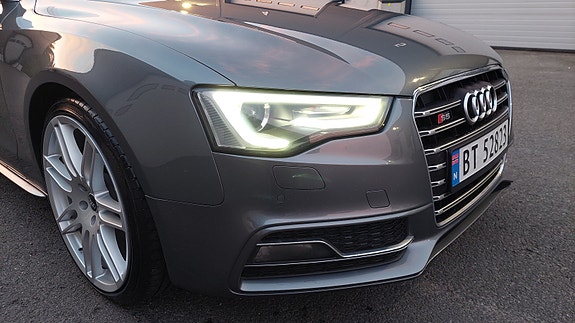 Audi S5 7 of 24