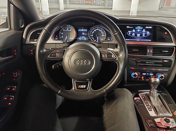 Audi S5 13 of 24