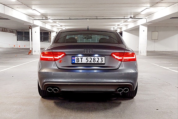 Audi S5 4 of 24