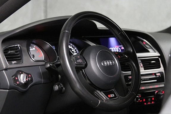 Audi S5 11 of 24