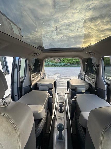 Volkswagen Multivan 19 of 26