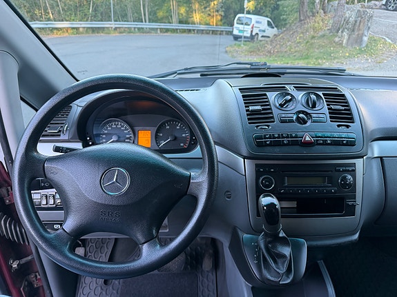 Mercedes-Benz Vito 111 12 of 23