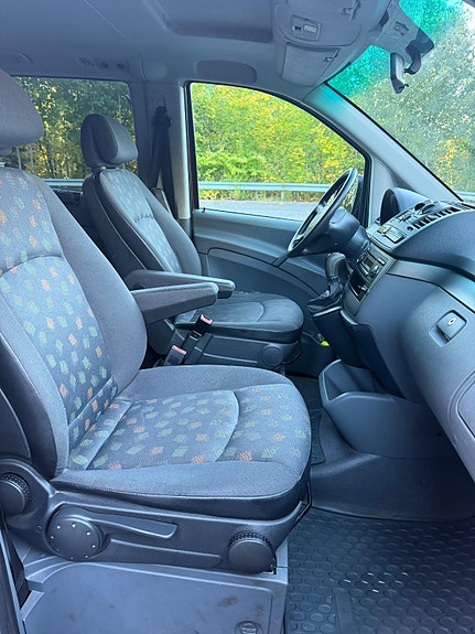Mercedes-Benz Vito 111 10 of 23