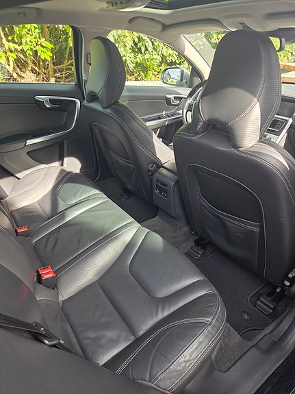 Volvo S60 18 of 23