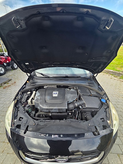 Volvo S60 10 of 23