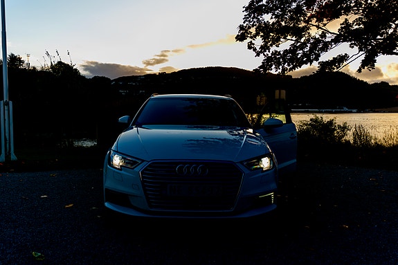 Audi e-tron 15 of 30