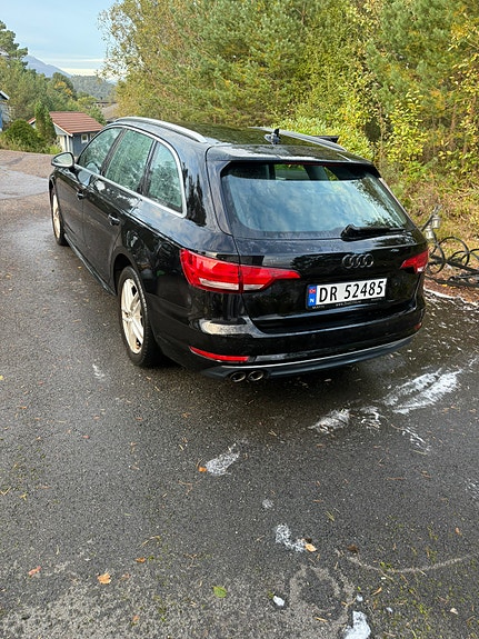 Audi A4 4 of 30
