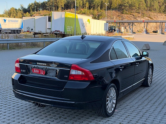 Volvo S80 12 of 30