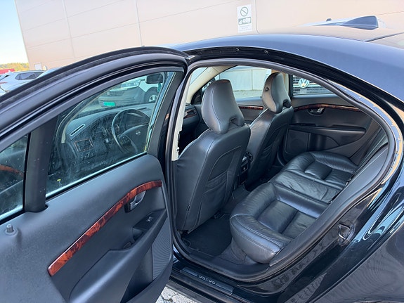 Volvo S80 16 of 30