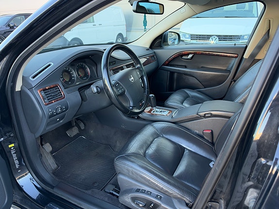 Volvo S80 14 of 30