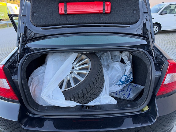 Volvo S80 18 of 30