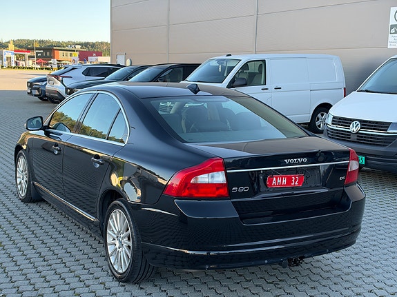 Volvo S80 9 of 30
