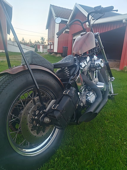 Harley-Davidson FLSTC Heritage Softail Classic 3 of 9