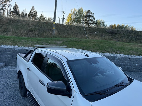 Isuzu D-max 10 of 30