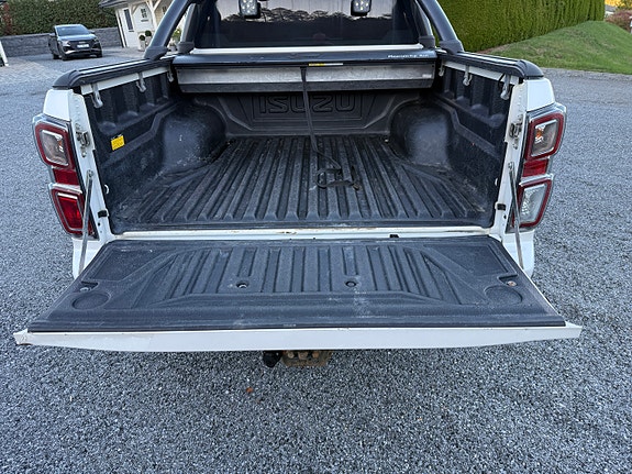 Isuzu D-max 14 of 30