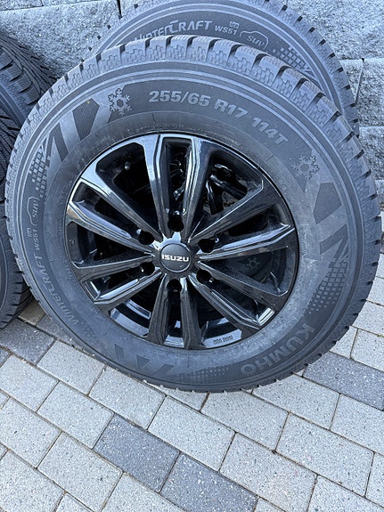 Isuzu D-max 28 of 30