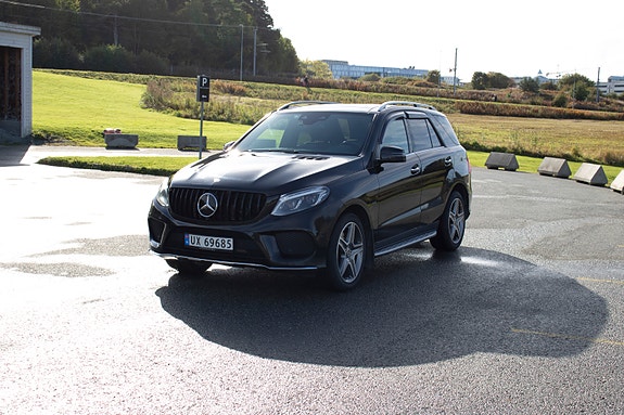 Mercedes-Benz GLE500 e 8 of 18