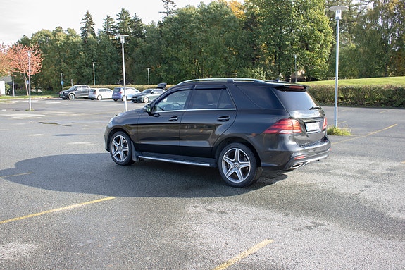 Mercedes-Benz GLE500 e 6 of 18