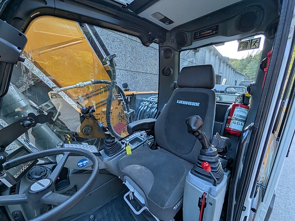 Liebherr A 914 LITRONIC | KUN 2 345 T | STEG 5 | ENGCON | HENGEROPPLEGG+++ 24 of 30