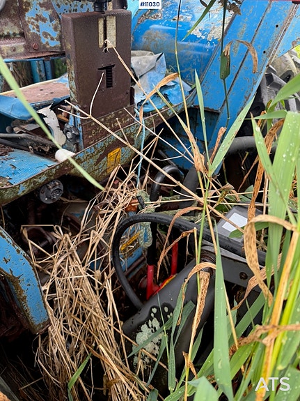 Ford 3000 m/ Haka graveaggregat fra usikkert årstall 23 of 25