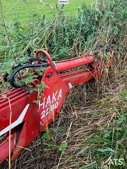 Ford 3000 m/ Haka graveaggregat fra usikkert årstall 12 of 25
