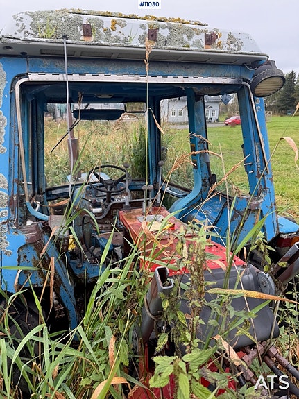 Ford 3000 m/ Haka graveaggregat fra usikkert årstall 19 of 25