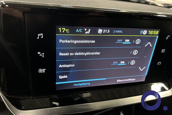 Peugeot e-208 22 of 28