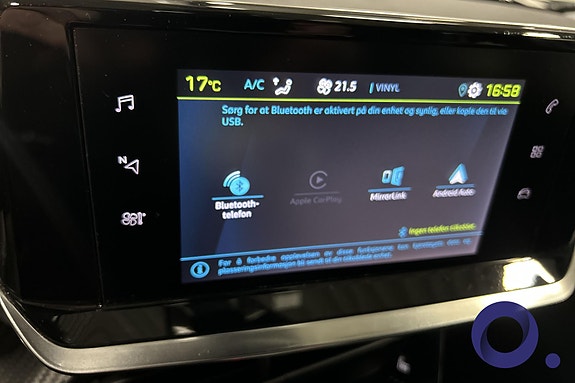 Peugeot e-208 20 of 28