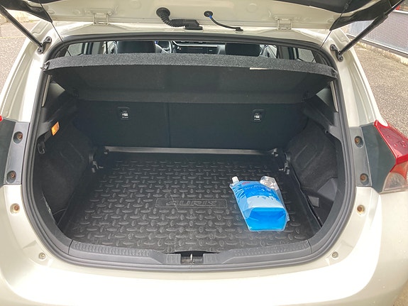 Toyota Auris 11 of 20