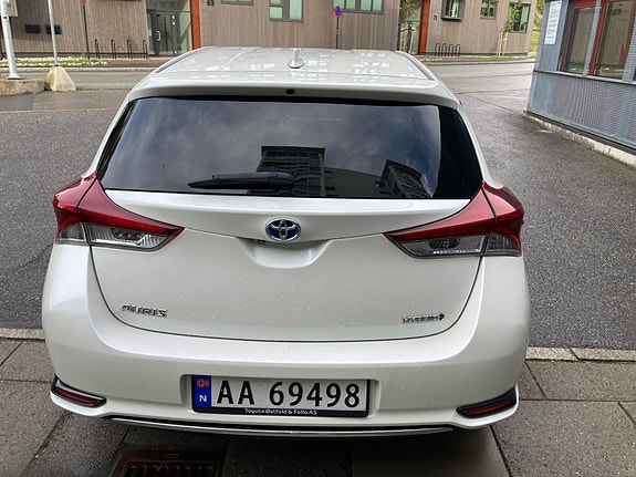Toyota Auris 4 of 20