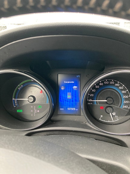 Toyota Auris 5 of 20