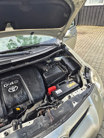 Toyota Auris 17 of 30