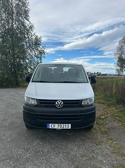 Volkswagen Transporter 7 of 15