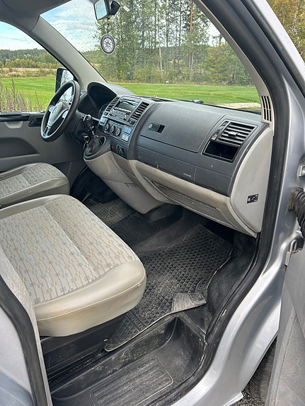 Volkswagen Transporter 14 of 15