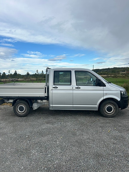 Volkswagen Transporter 2 of 15