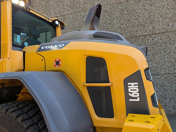Volvo L60H | STEG 5 | 7 150 T | SPAKSTYRING | 3. / 4. FUNKSJON | NYE HJUL! 17 of 30