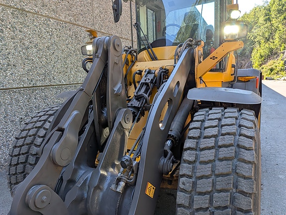 Volvo L60H | STEG 5 | 7 150 T | SPAKSTYRING | 3. / 4. FUNKSJON | NYE HJUL! 10 of 30