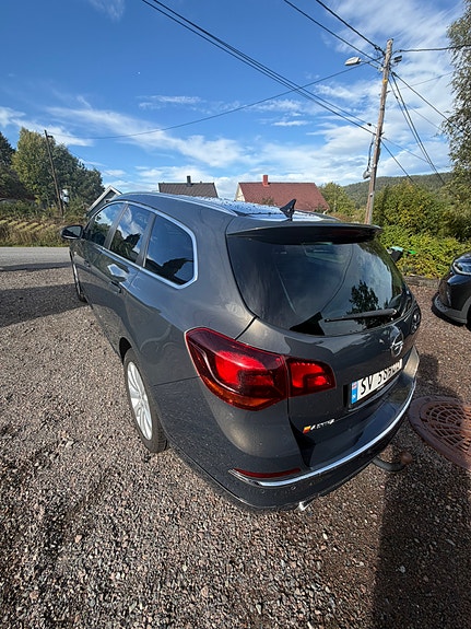 Opel Astra 30 of 30
