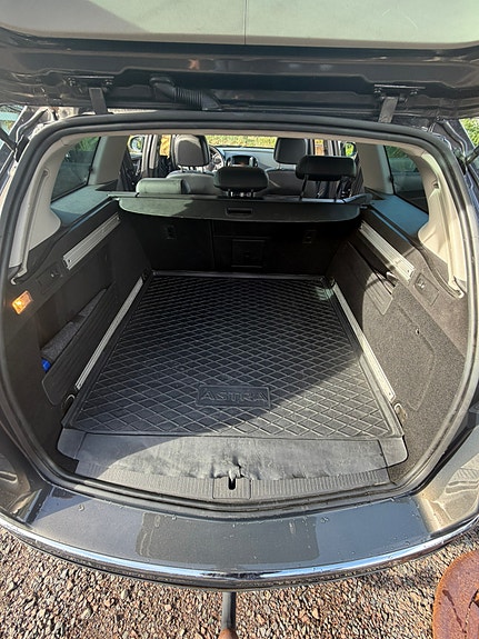 Opel Astra 19 of 30
