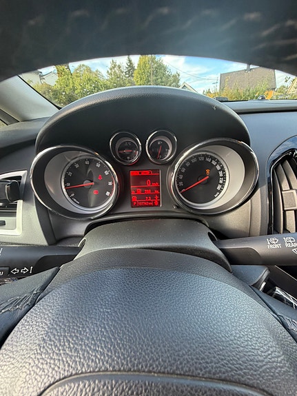Opel Astra 11 of 30