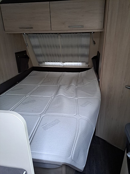 Antares caravelair 420 3 of 19