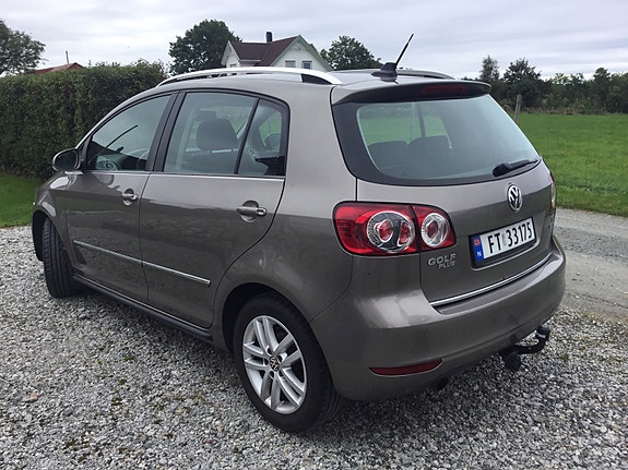 Volkswagen Golf Plus 2 of 16