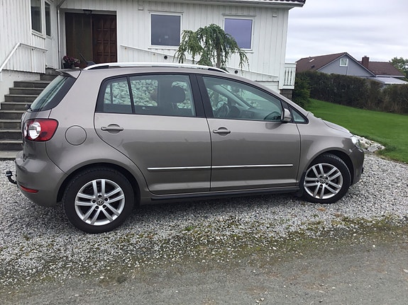 Volkswagen Golf Plus 4 of 16